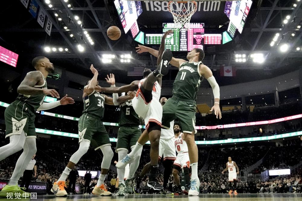 NBA／遭貝佛利兩度惡意砸球 兩溜馬女球迷正式提告.