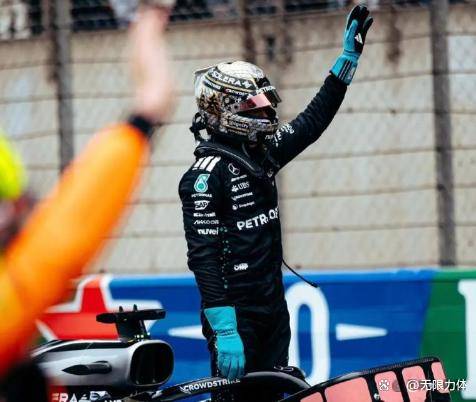 严重碰撞事故！F1澳大利亚三练：拉塞尔碾压全场，比赛两度红旗