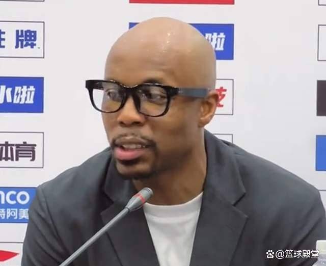 开云 -米切尔亲承徐昕收到NBA试训，会全力帮忙，而徐昕致谢教练组培养