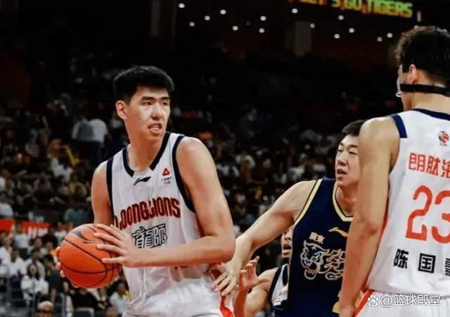 米切尔亲承徐昕收到NBA试训，会全力帮忙，而徐昕致谢教练组培养
