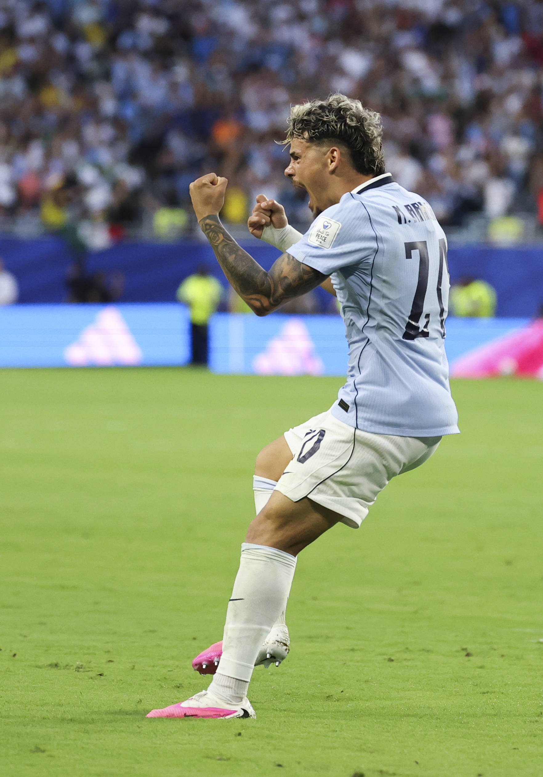 世界杯｜小组赛：沙特阿拉伯队战平乌拉圭队